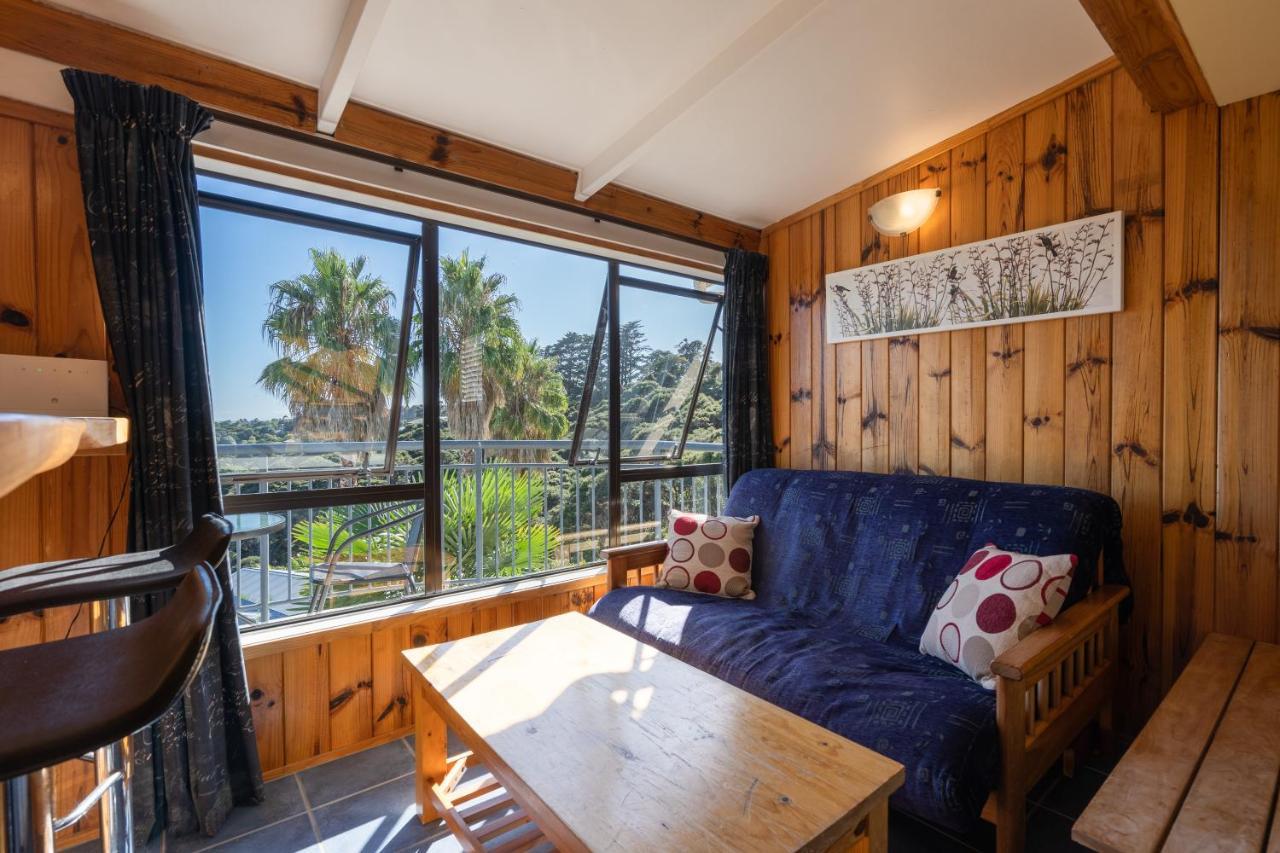 Supacute Character Cottage, Wifi, Sky Tv, Spa Bath, Spa Bath, Dble Kayak And Possibly A Car! Palm Beach Bagian luar foto